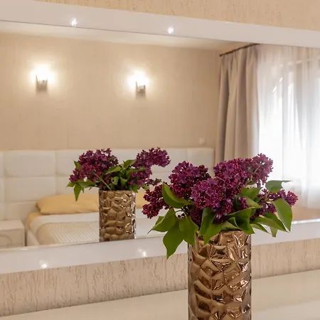 бонев דירה