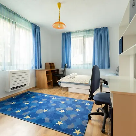 бонев Apartment